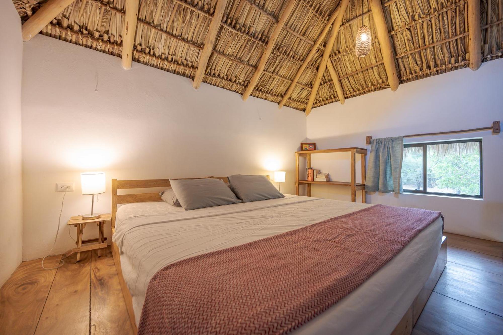 Twoten° Surf Home Popoyo Luaran gambar