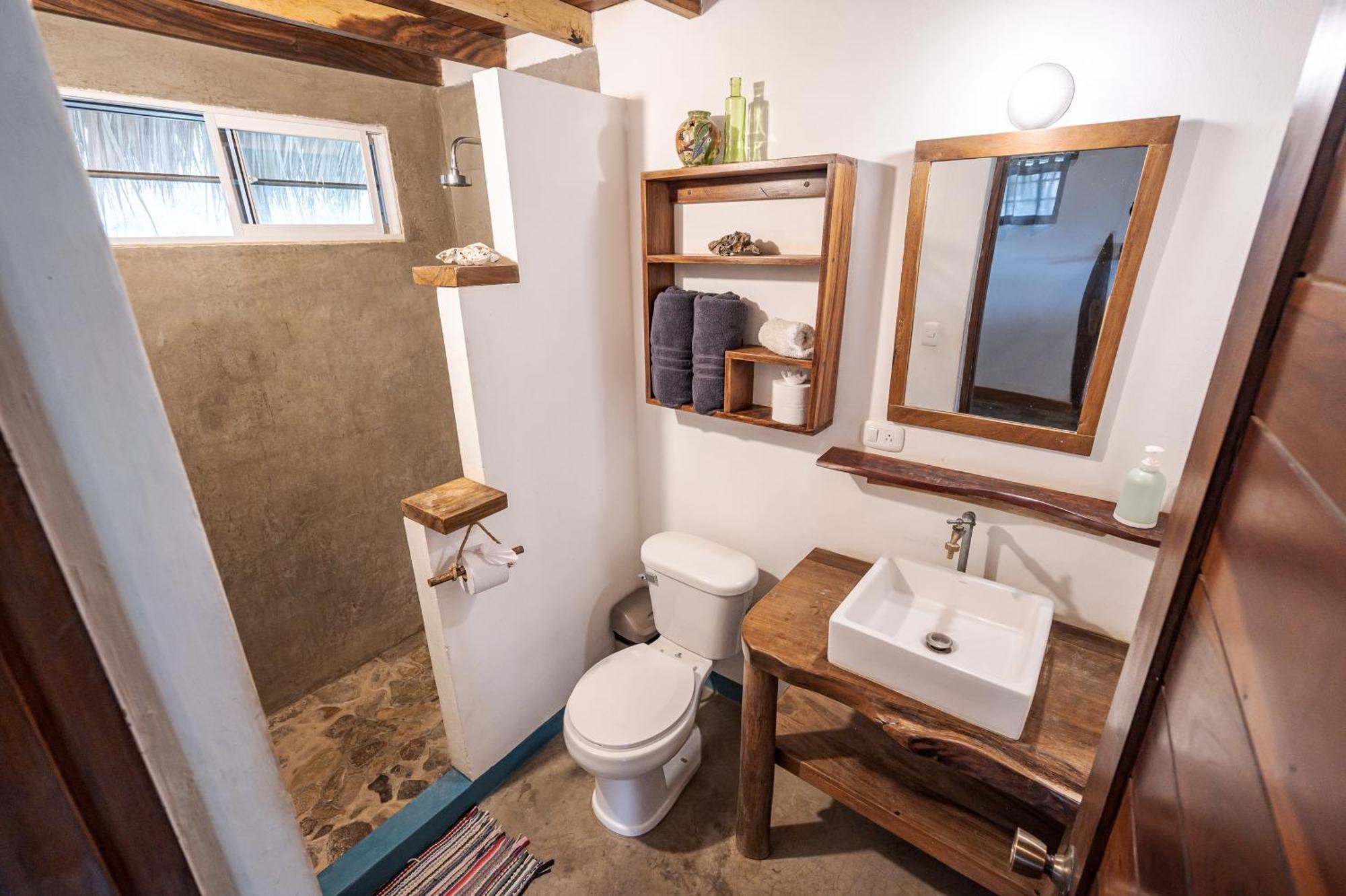 Twoten° Surf Home Popoyo Luaran gambar